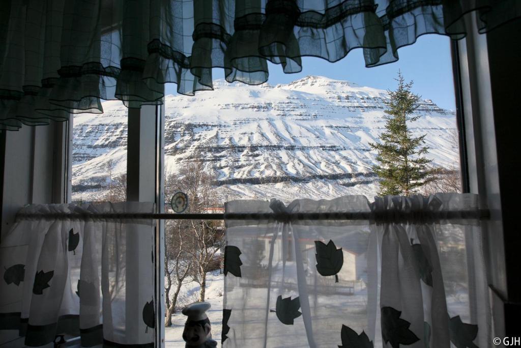Apartment Tungata Seyðisfjörður Rum bild